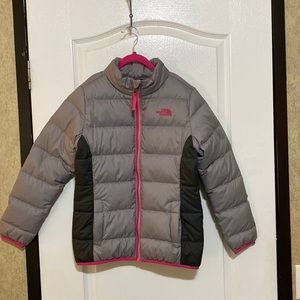 The North Face 550 girls puffer jacket